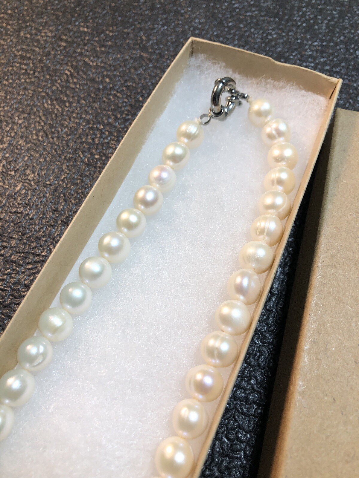 Estate 16” 8.7mm-10mm Pearl Necklace Nacre Creamy,Pink Yellow Hues Weight 44.54g