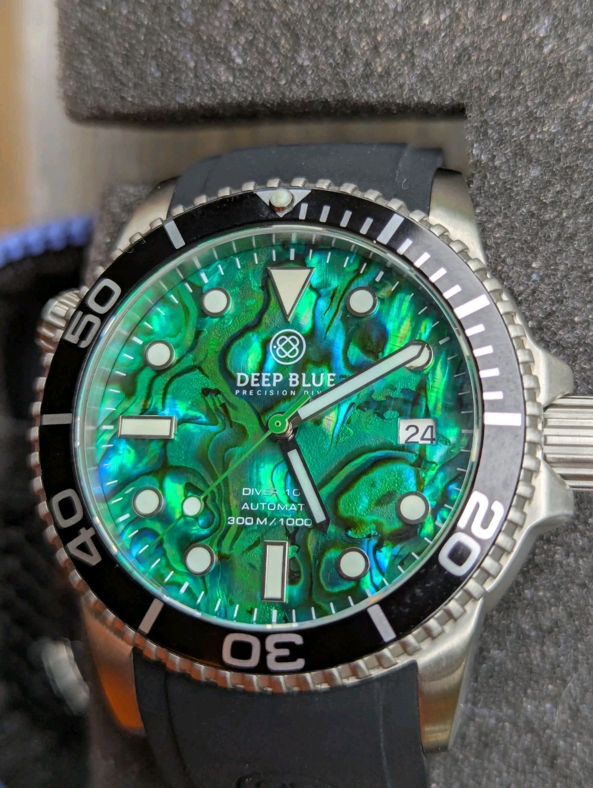 DEEP BLUE 40 MM DIVER 1000 AUTOMATIC BLACK CERAMIC BEZEL – GREEN ABALONE
