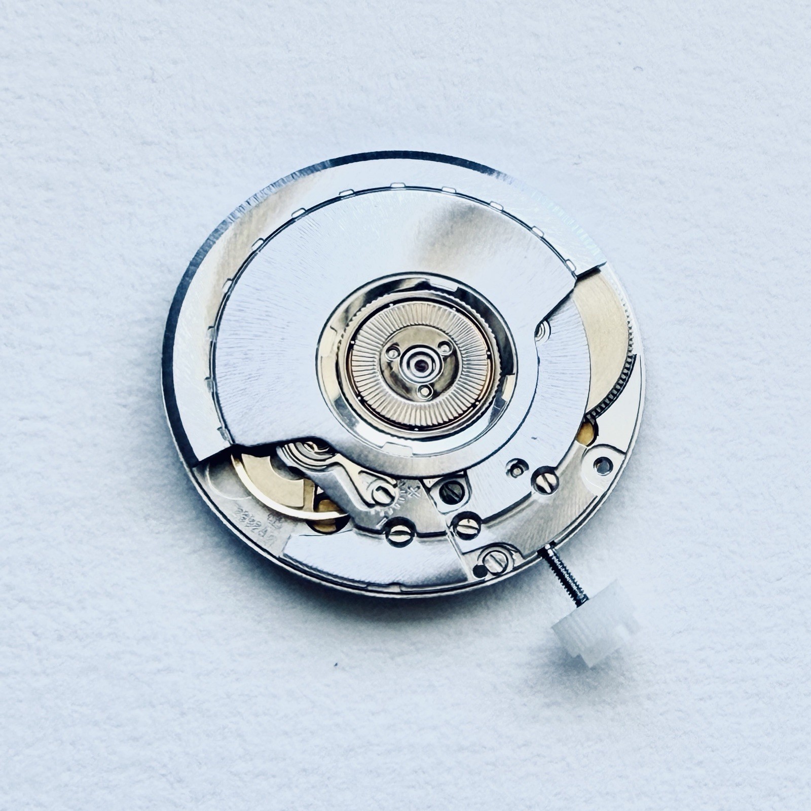 GENUINE ETA 2892-A2 COMPLETE AUTOMATIC CHRONOGRAPH SWISS MADE MOVEMENT