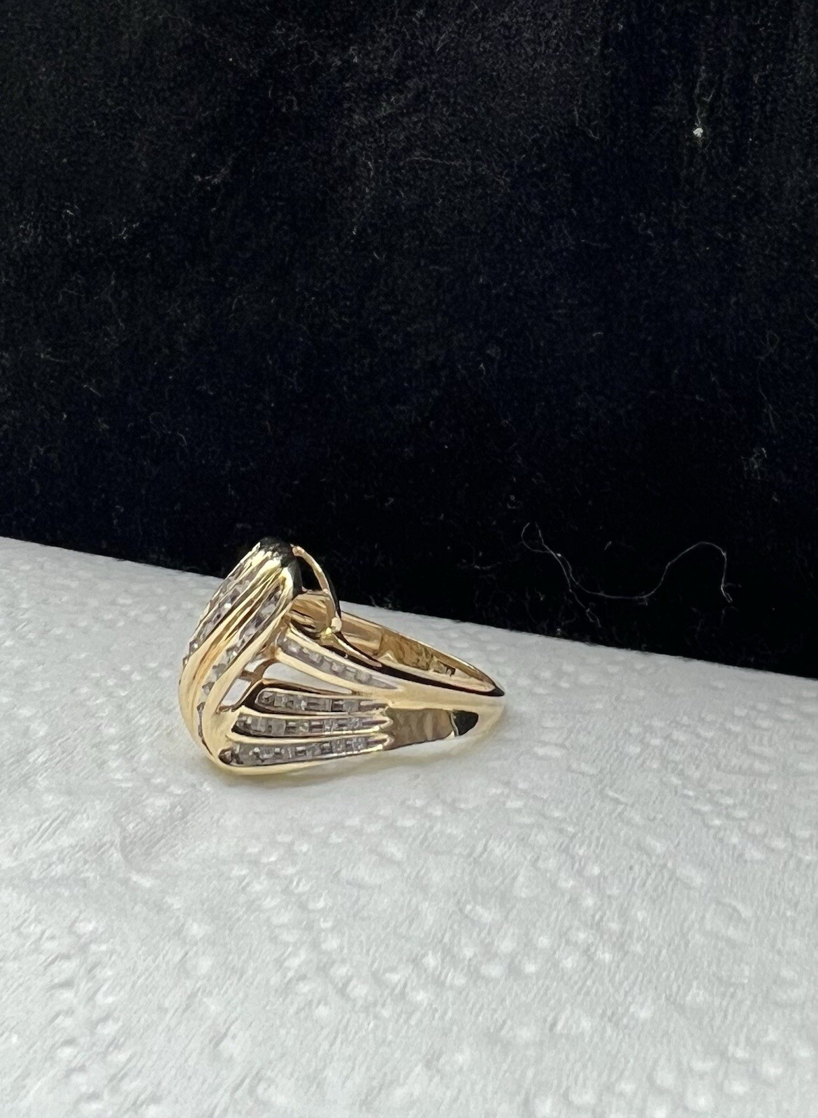 14k yellow diamond gold ring .4 carats I2-3 Channel Set diamonds 5 Grams size 7