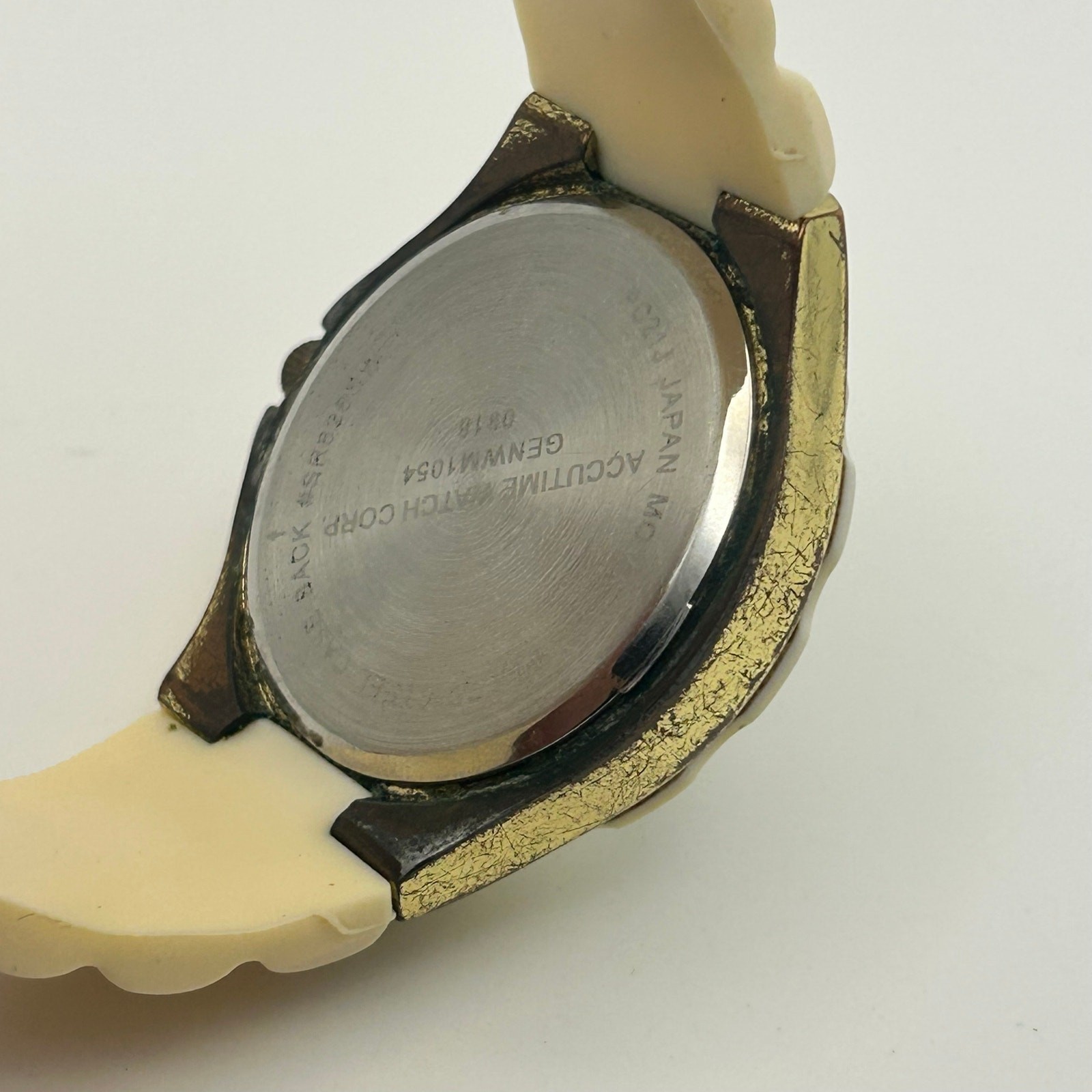 Accutime Watch Corp Women’s Casual Watch White Silicon Band New Battery
