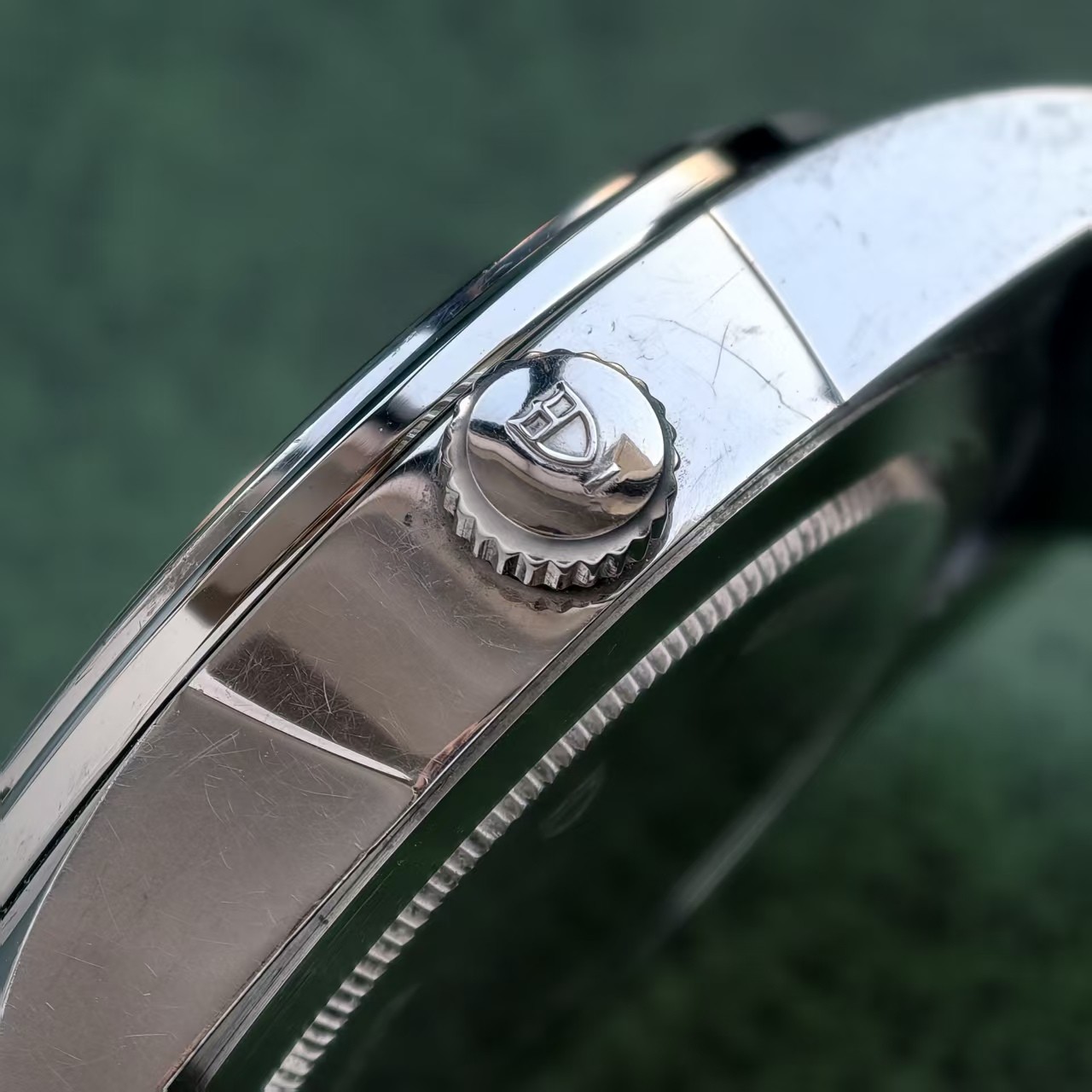 Tudor Black Dial Glamour M56003-0040 Men’s Watch Automatic 39mm Day Date