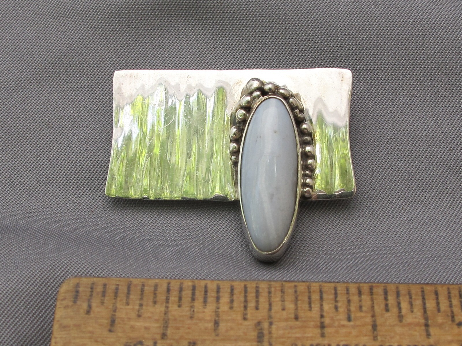 Unusual STUDIO CRAFT Handmade Sterling PIN w/GRAY STONE-CC Symbol Mark