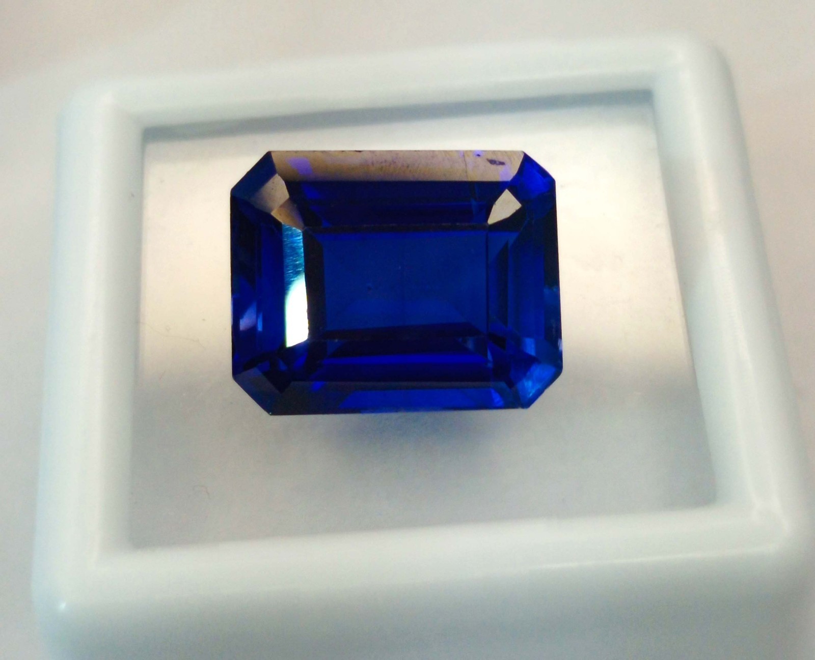 Blue Sapphire Emerald Cut 9-11 Ct Natural Certified Loose Gemstone RK294