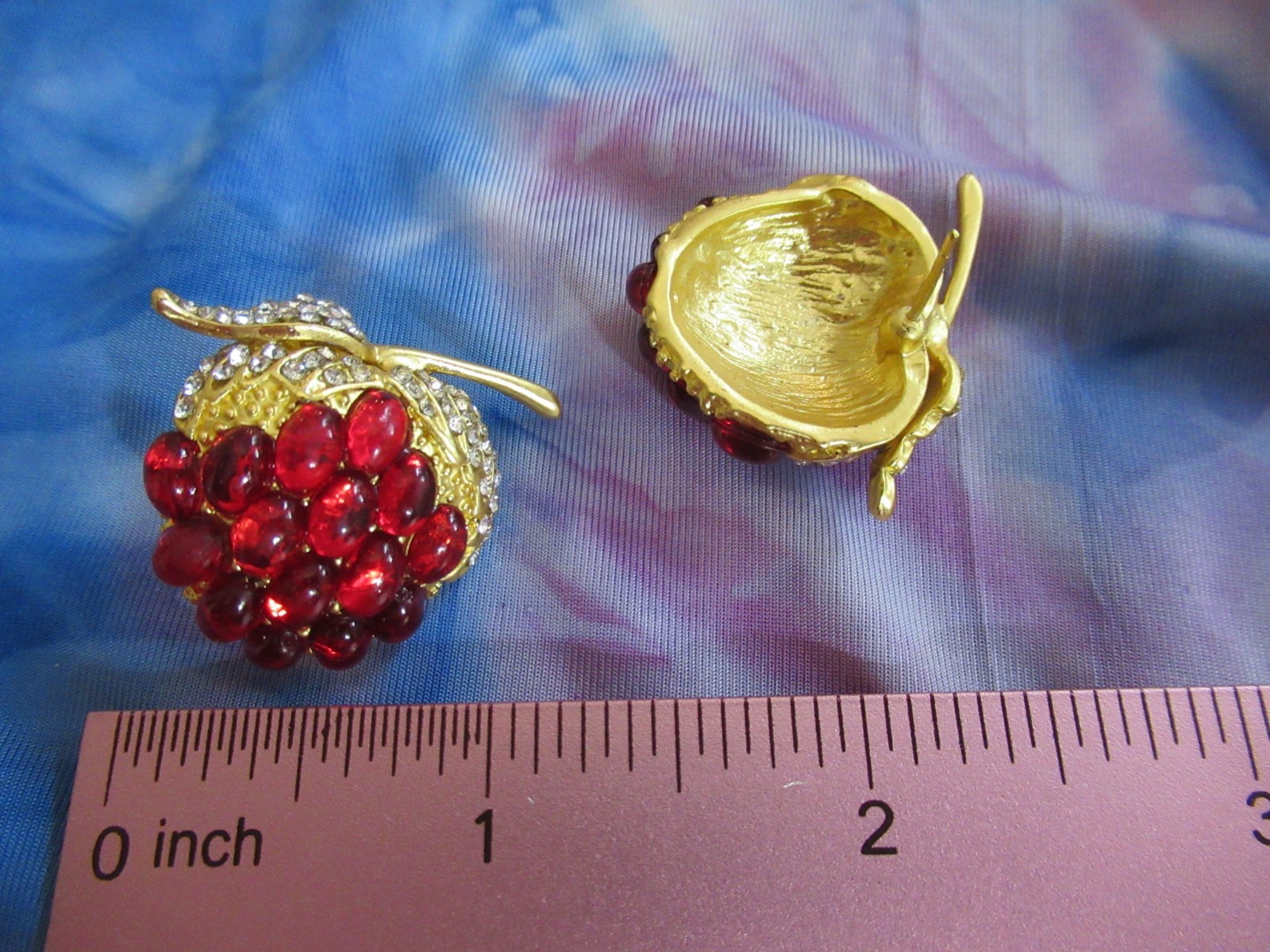 Red Raspberry Cabochon Earrings Gold Tone Fruit Crystal Pierced Statement NEW