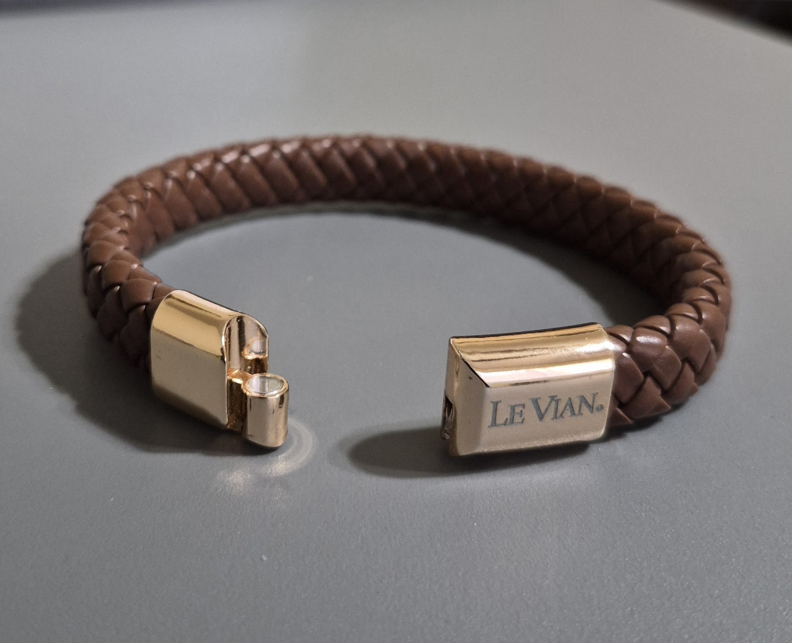 Le Vian Bracelet Rose Gold Tone Brown Leather Look Braided Magnetic 7.5″