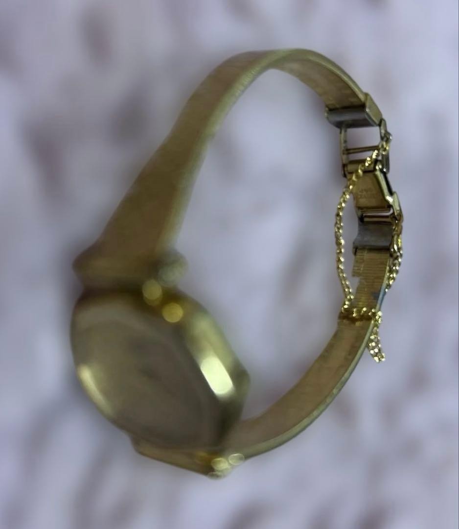 [Junk Retro SEIKO Gold Octagonal Hand-wound Ladies’ Watch]