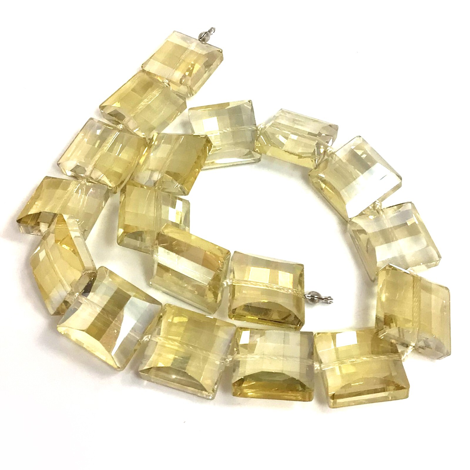 Champagne Cream Yellow Crystal Faceted Flat Square Bead 18mm Handcut 15″ 19pcs