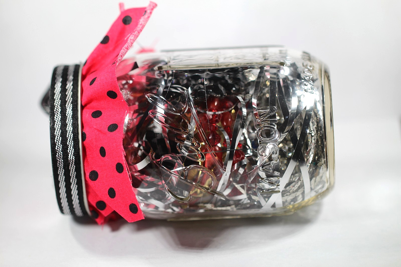 1 Pint Mystery Jewelry Jar- All Wearable – Hand Picked – NICE