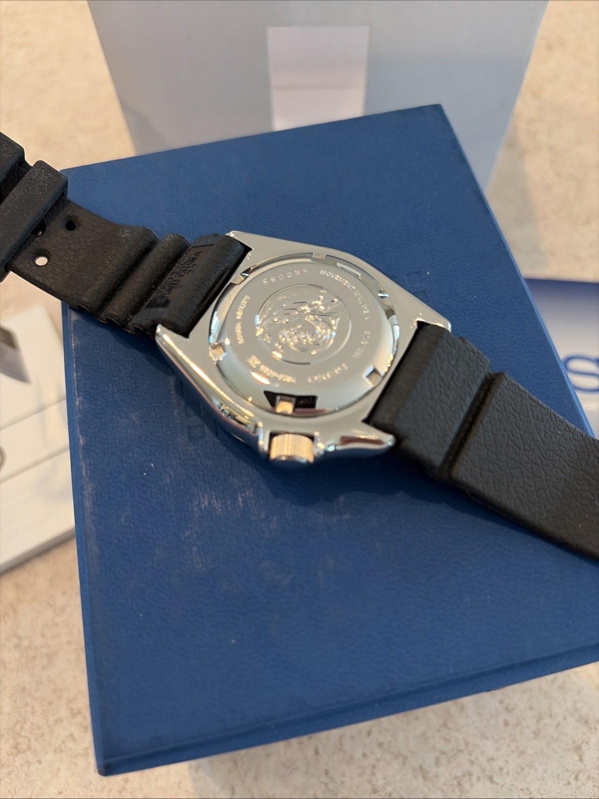 Seiko Yellow Men’s Watch – SKXA35 **New Never Worn**