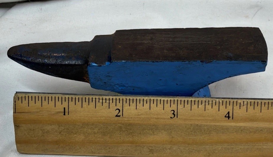 One Pound Vintage Blue And Yellow Anvil