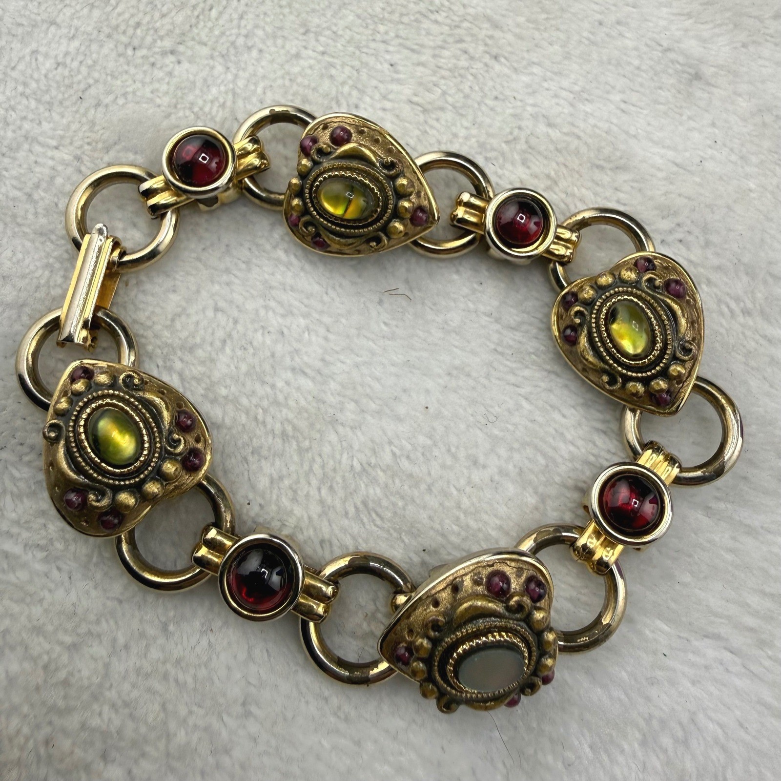 Vintage Heart Link Bracelet Gold Red Green 7.5in