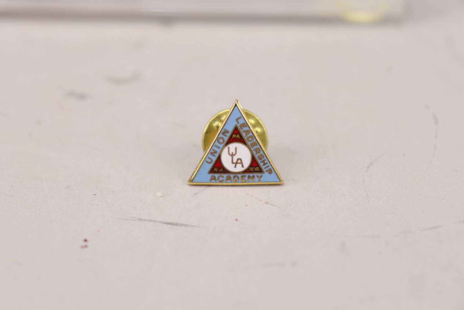 Lot of 14 Vtg Union Pins + Label BCT Bakery Hershey Tobacco Legion United Way