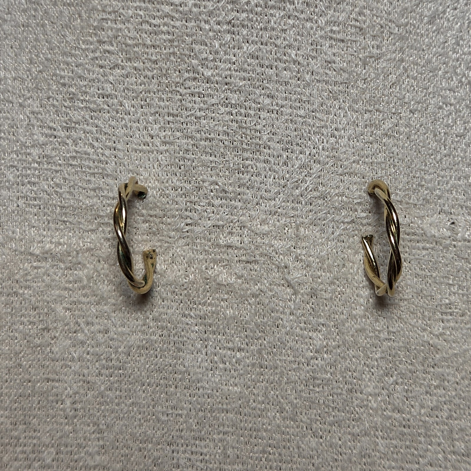 Beautiful Twisted Gold-tone Hoop Earrings, Elegant Minimalist Design For…