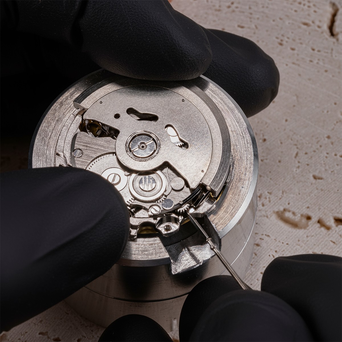 NH35 Seiko Automatic Movement 24 Jewel 3 O Clock Date Hacking Hand Wind DIY Mod