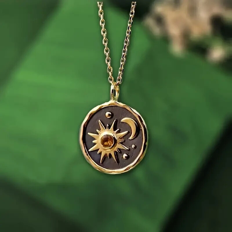 Women Vintage Golden Sun Moon Pattern Round Pendant Necklace Boho Party Gift New