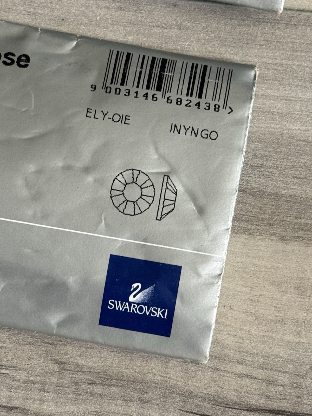 LOT 2 Packs – Swarovski 2028 XILION Rose SS30 Foiled Aurore Boreale Topaz 360 pc