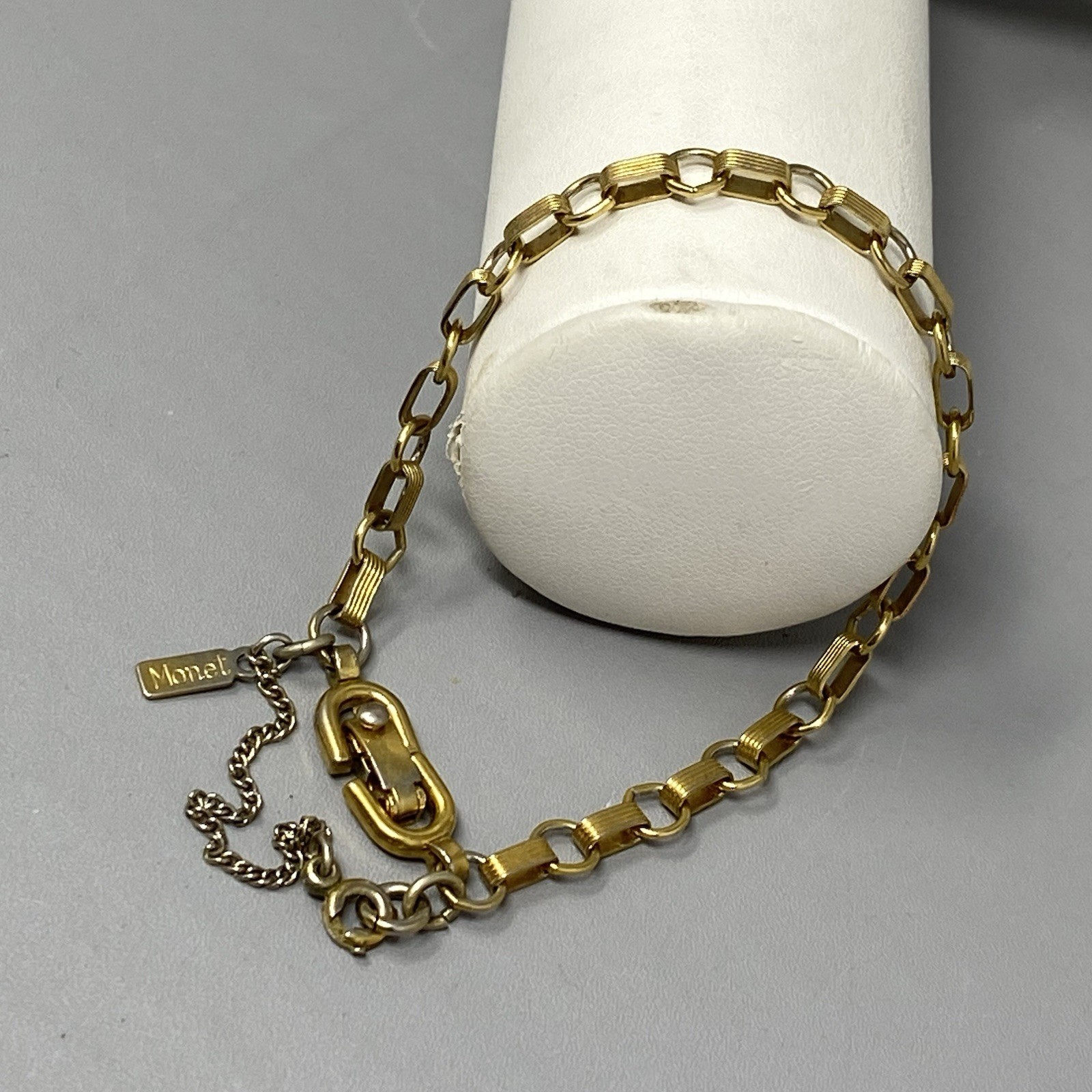 Monet Vintage Chain Link Bracelet Gold Tone Safety Chain Textured Fold Over 7″