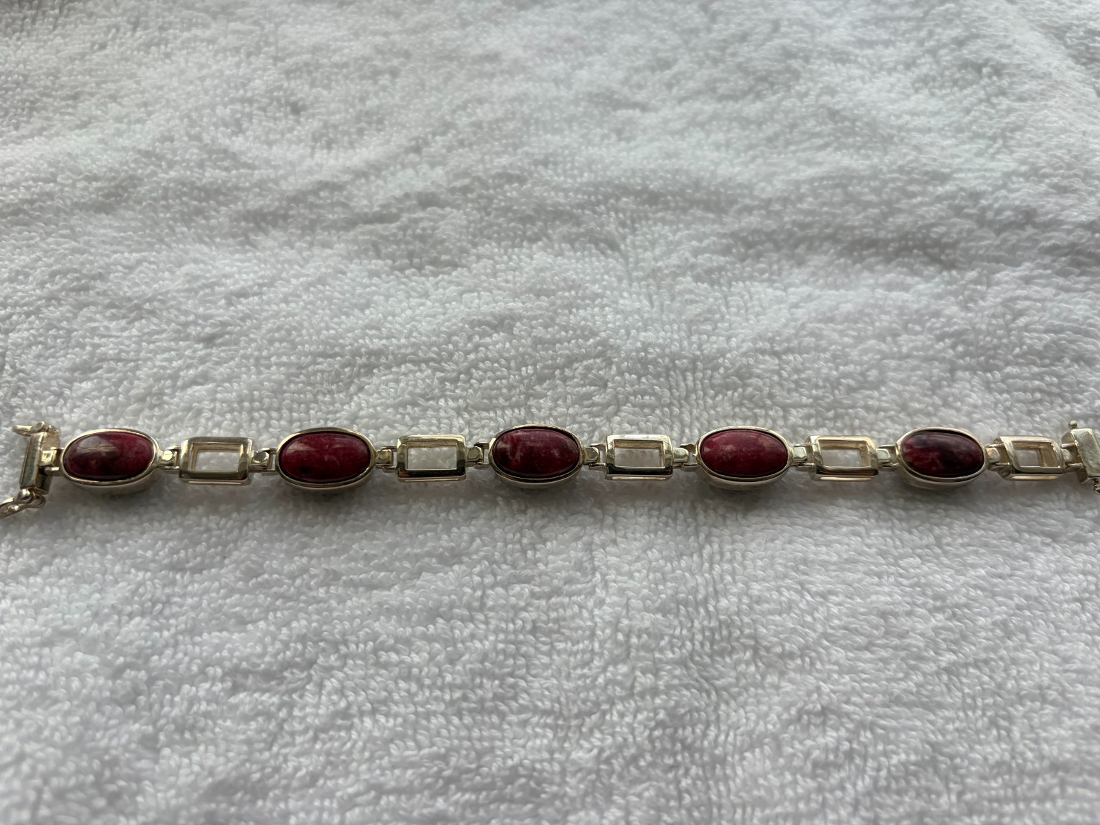 JAY KING Sterling Silver Reversible Bracelet Pink Thulite Nephrite Jade – 6-3/4″