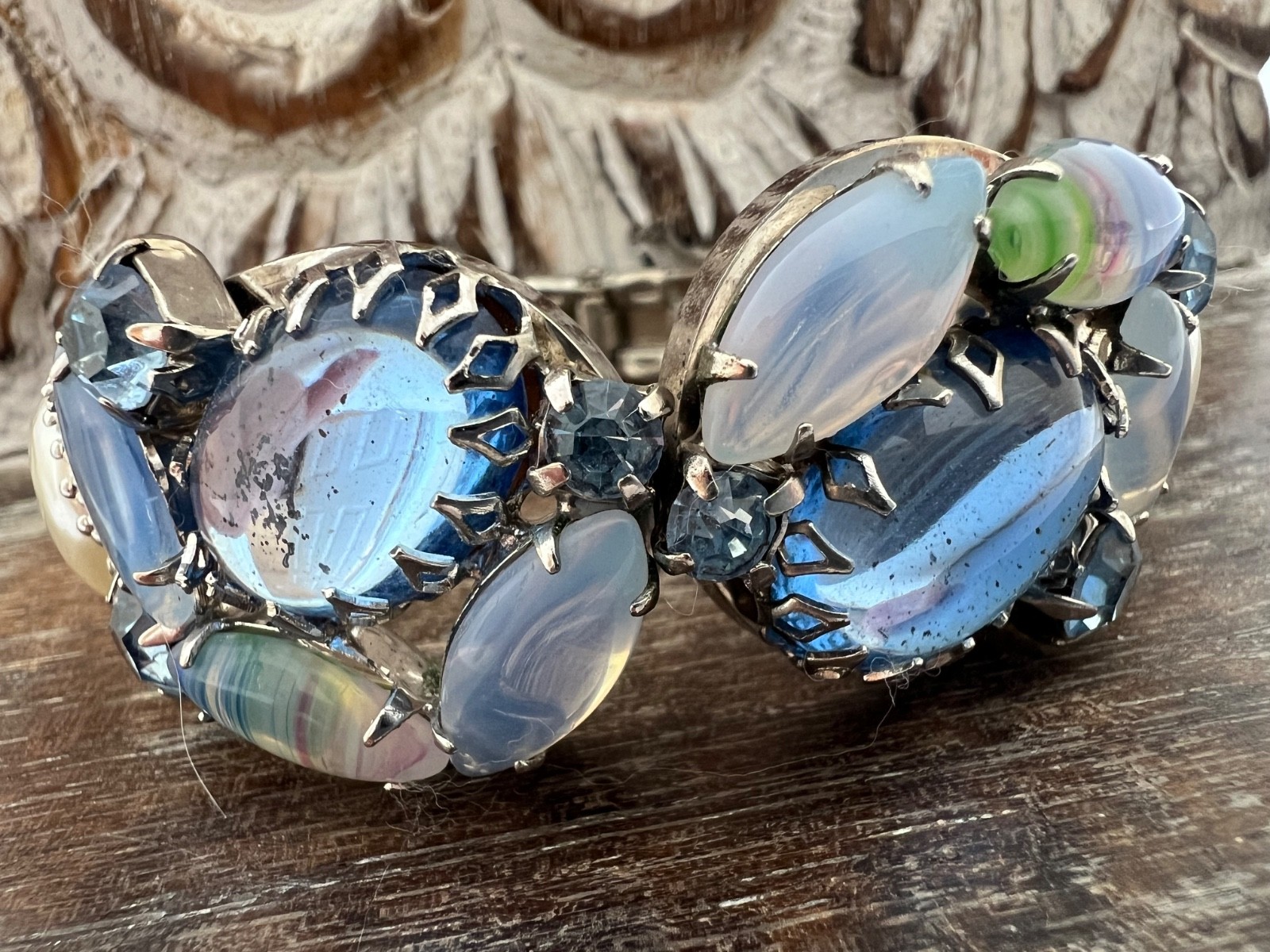 A132 Vintage Juliana Blue Glass Givre Cabochon Pearl Silve Clamper Bracelet