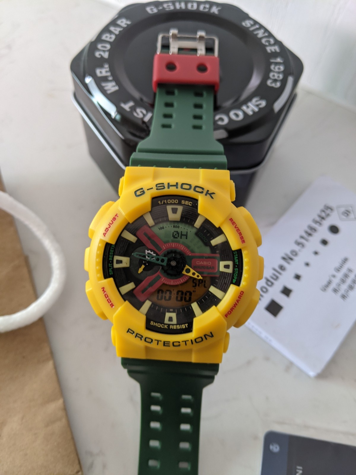 Casio G-Shock GA-110 Men’s Analog Digital Watch Yellow Green Box Papers