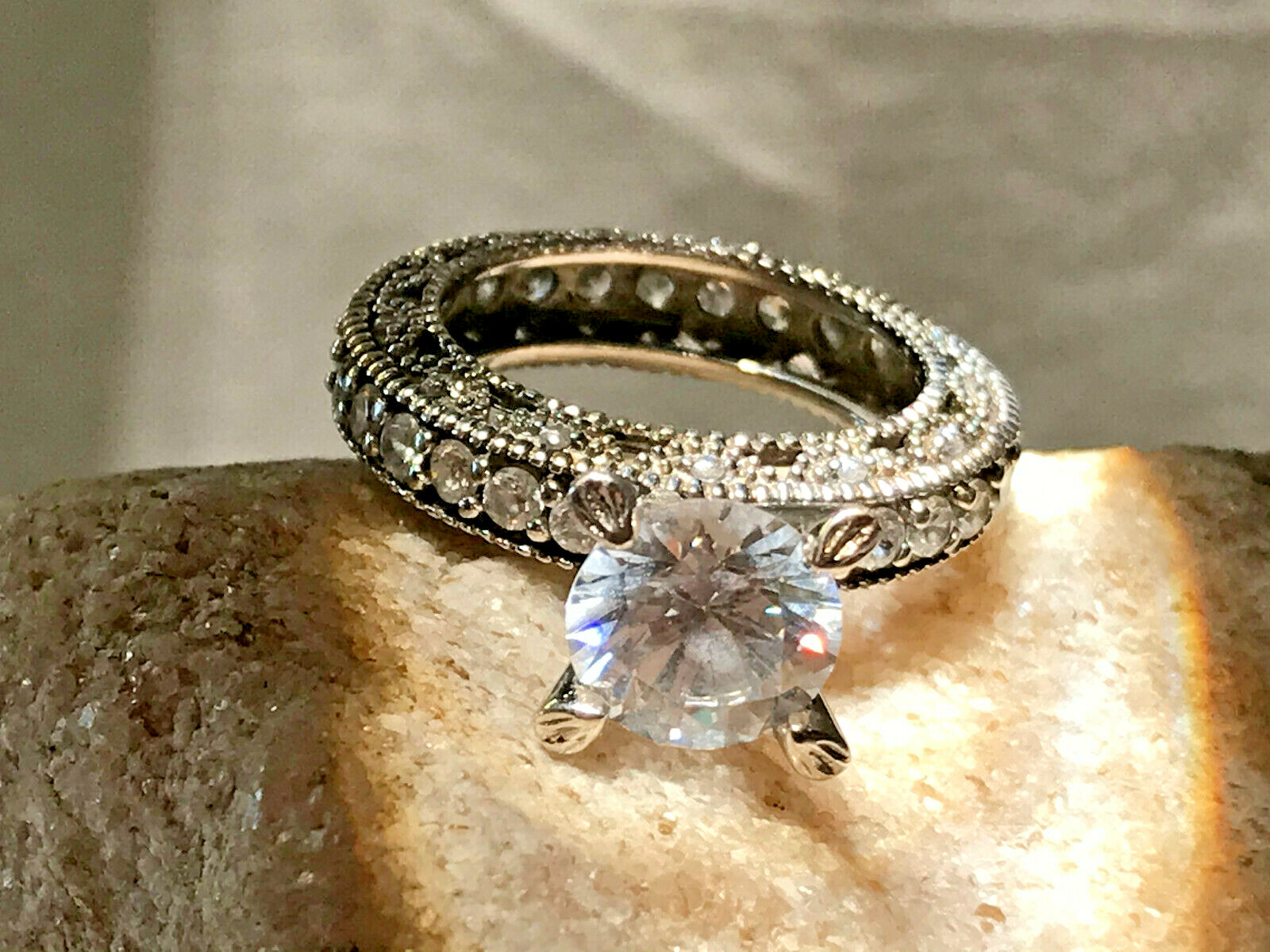 Sterling Silver Ring 5.09g Fine Jewelry Size 5.25 Clear Round Stone Prong