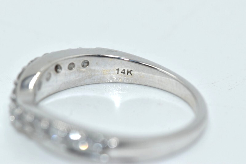 14k White Gold .42 CTW Diamond Contour Curved Wedding Anniversary Band Size 7