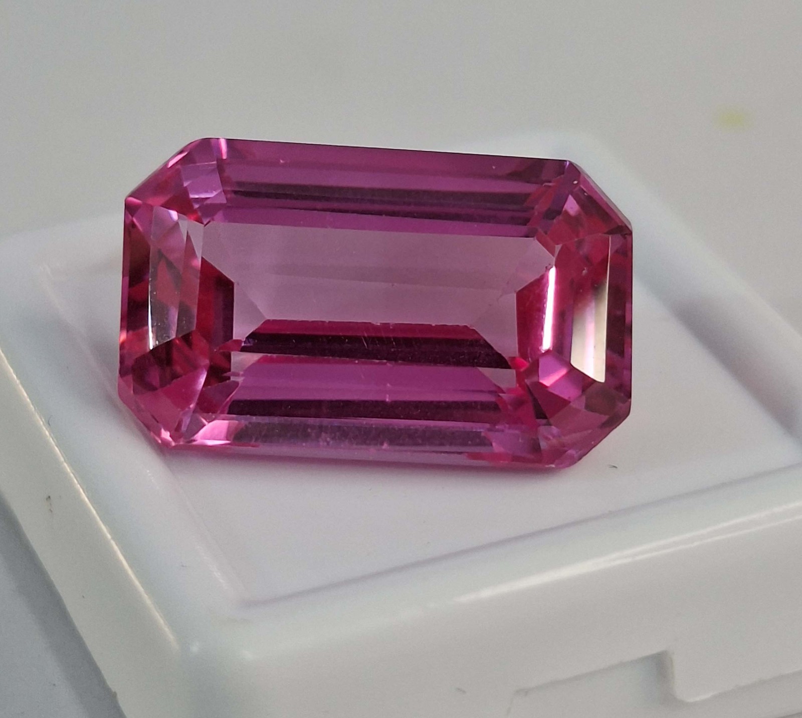 Certified Emerald Cut Shine Pink 20-22 Ct Natural Spinel Loose Gemstone SB636