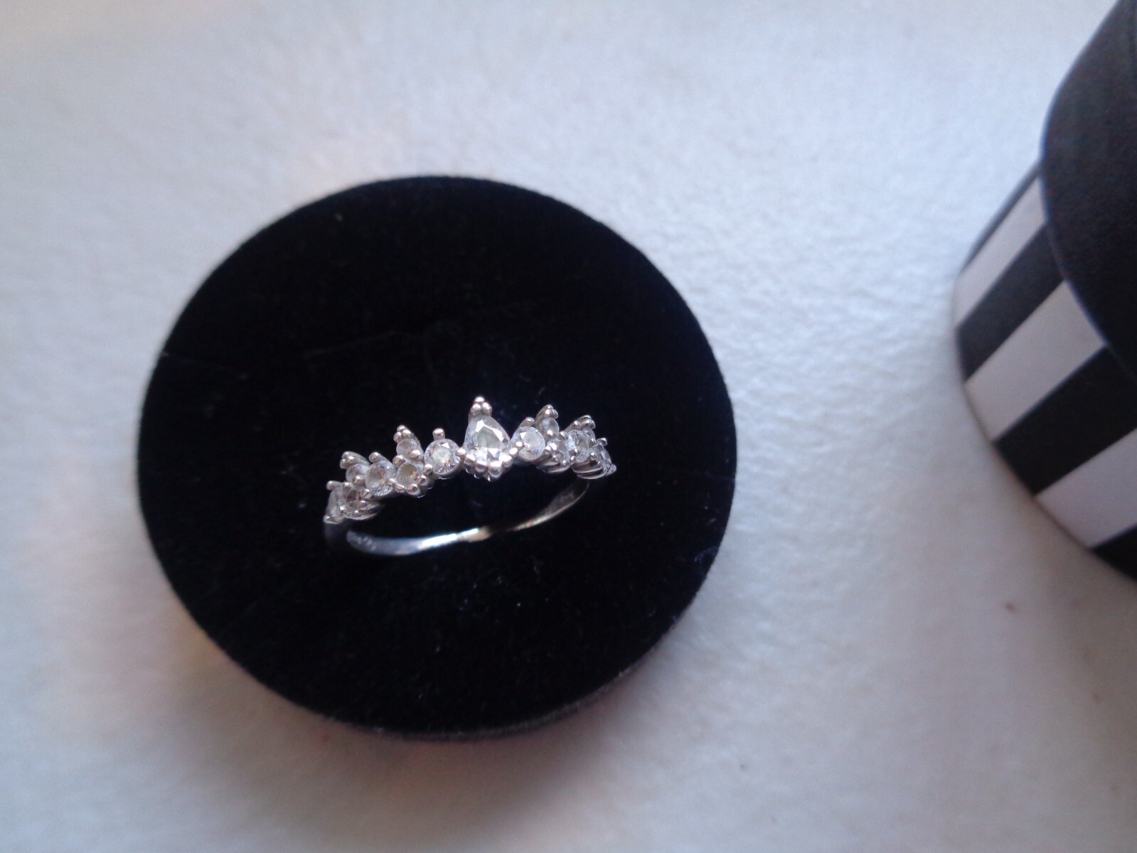 THOMAS SABO Silver Ring and 15x cz Stone Ring Size O Weight 2.3grams Used