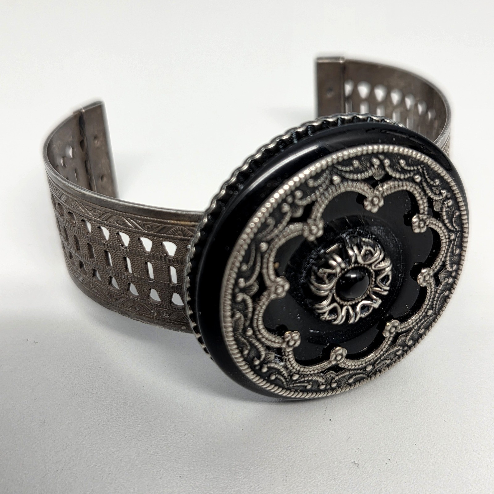 Vintage “Taj Mahal” Cuff Jan Michaels San Francisco Ornate Filigree Bracelet