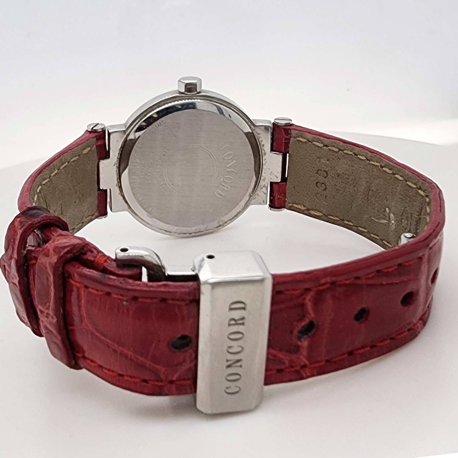 Concord Mother of Pearl Dial Women’s Watch 14K G1843 Diamond Lug Used