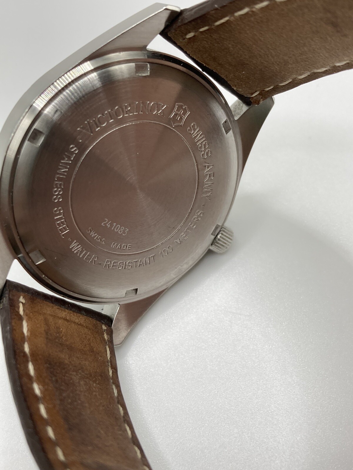 Vintage 90’s Swiss Army Men’s Garrison Watch Men’s Leather Band Watch 241083