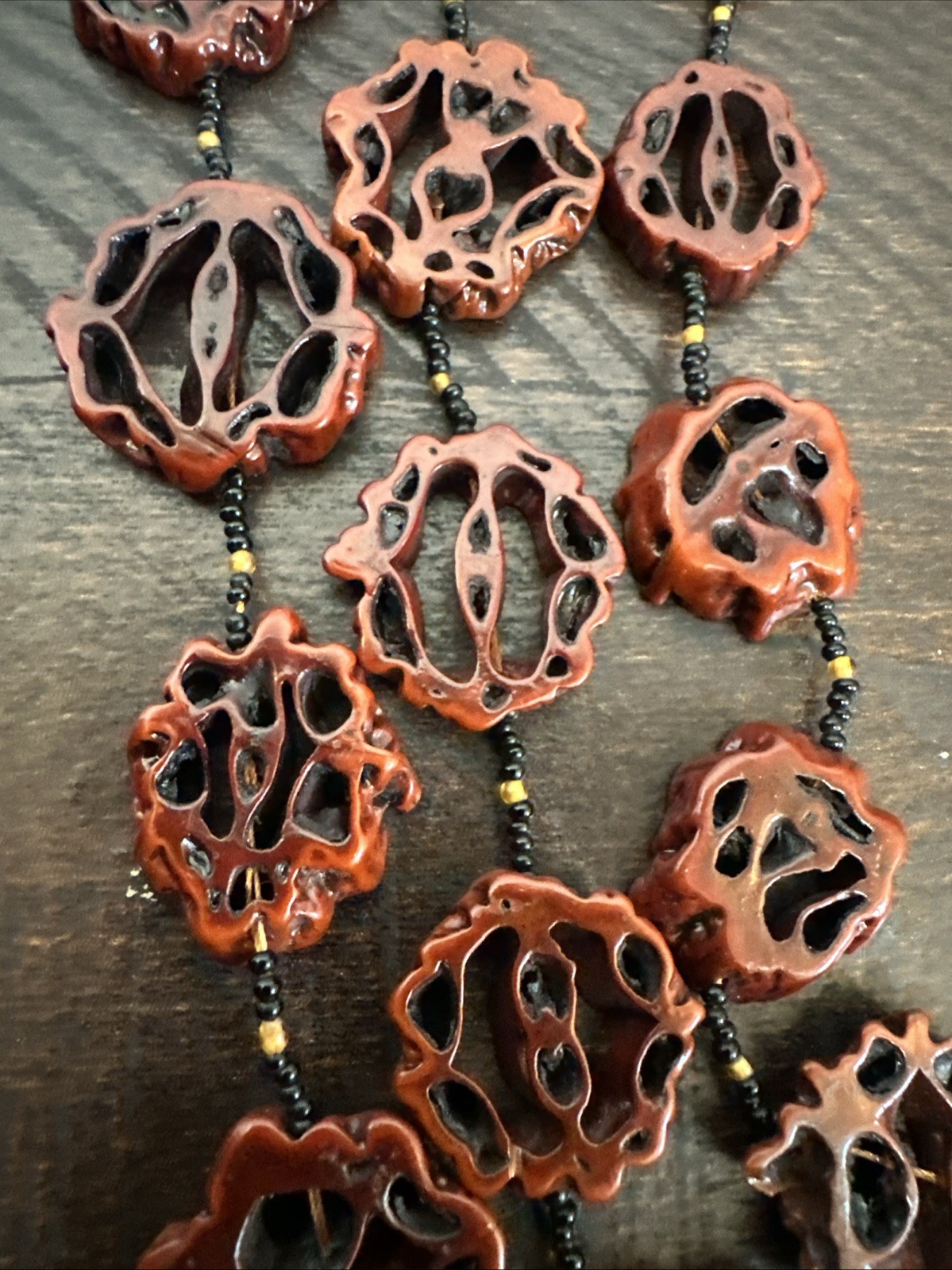 Vtg Handcrafted Black Walnut Slice Necklace – Long 46″ Boho Carved Wood Beads