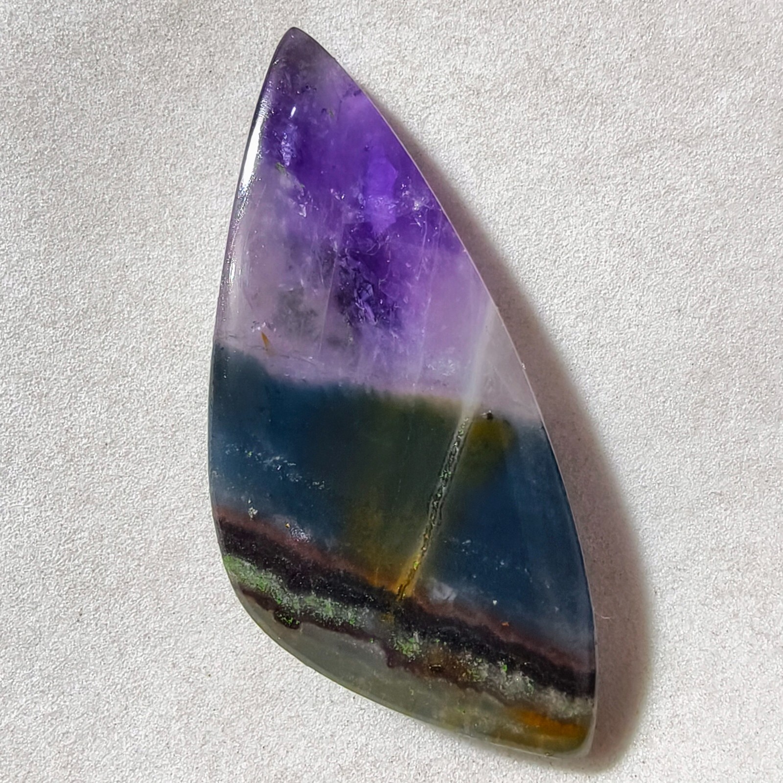 65 Cts Natural Amethyst Cabochon Gemstone For Jewelry 53.9×23.8×6.9 MM