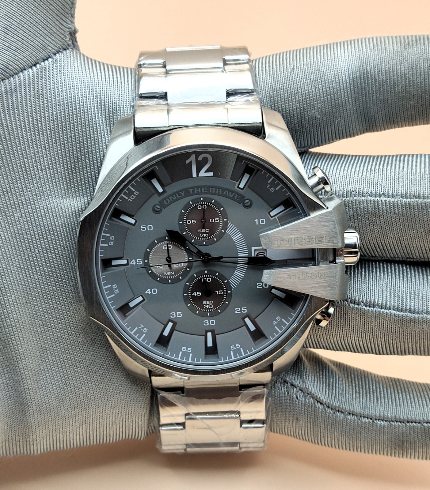 Luxury Diesel Only The Brave 10 Bar Gray Dial Refurbished Men’s Wrist Watch