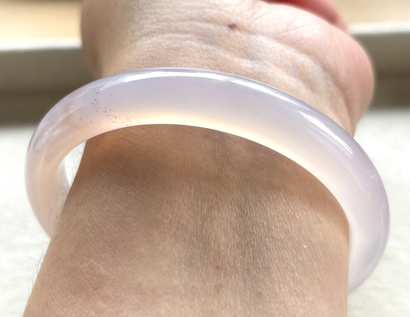 57mm Natural Lavender Lace Agate Carnelian Bangle Crystal Healing Bracelet