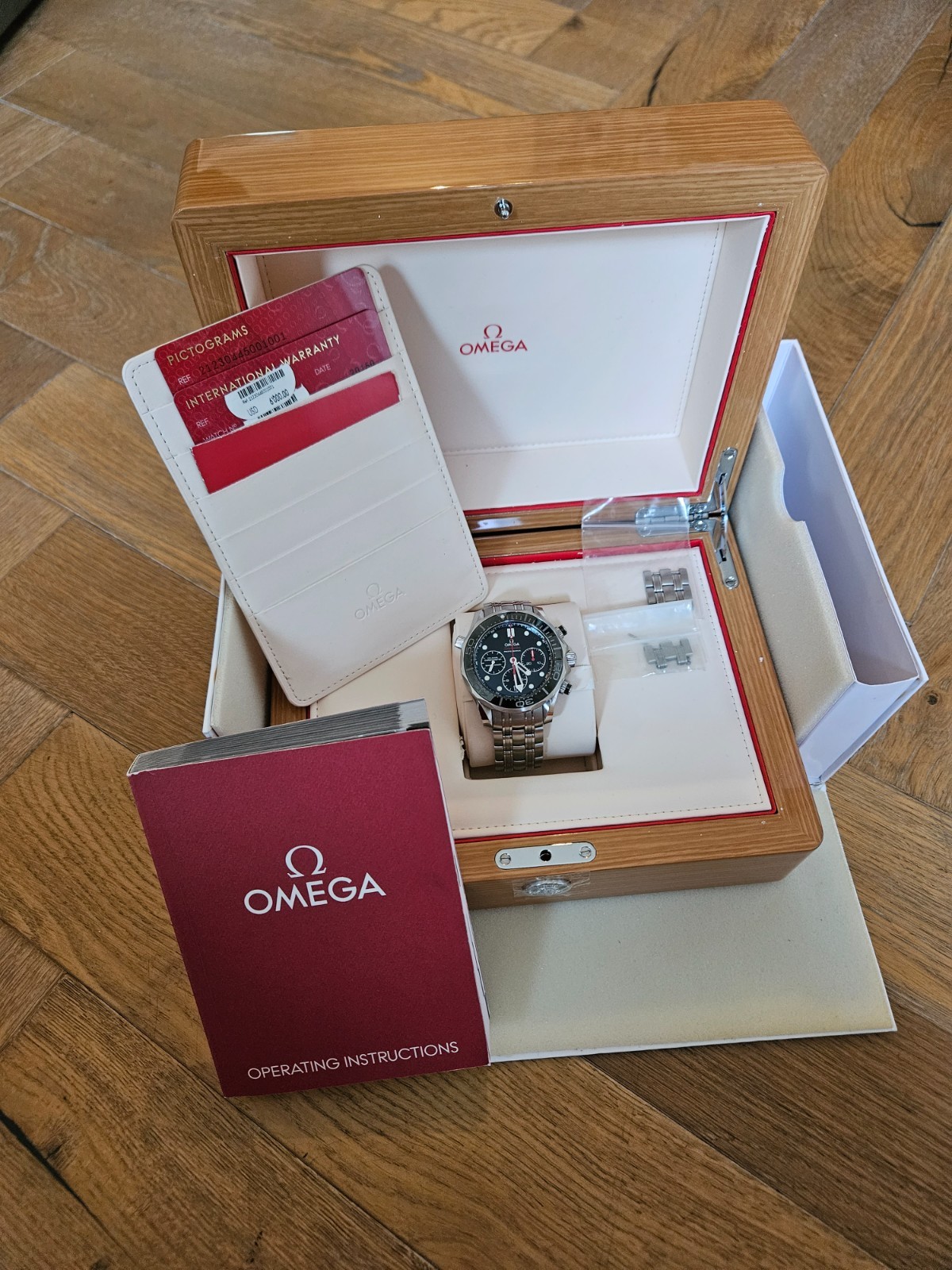 OMEGA Seamaster Diver 300M Chronograph 212.30.44.52.01.001 44mm | Box & Warranty