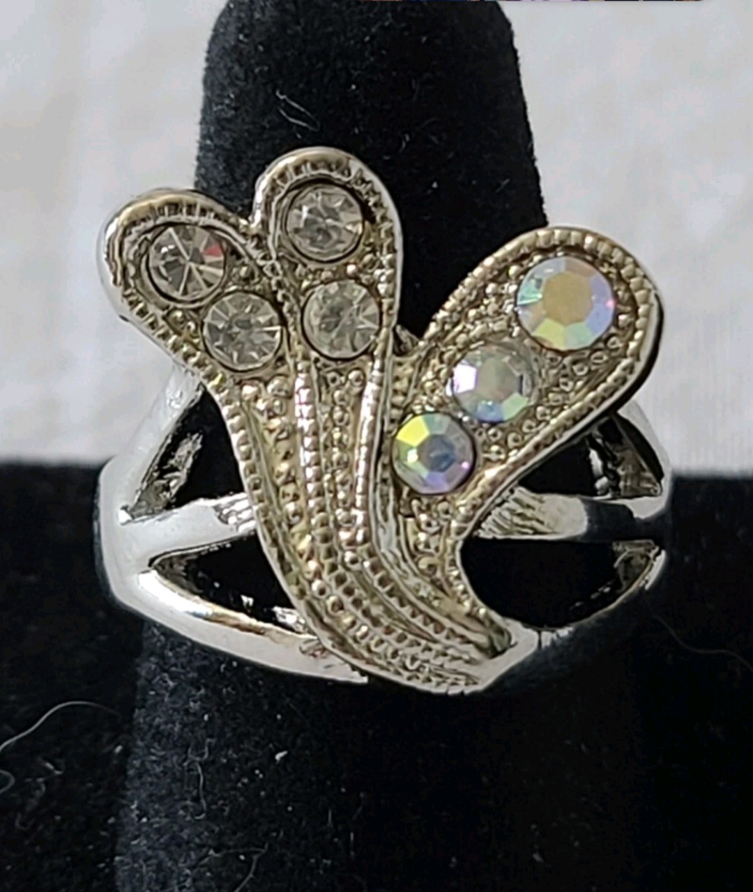 Silver Tone Cocktail Ring With Clear Stones Size 6