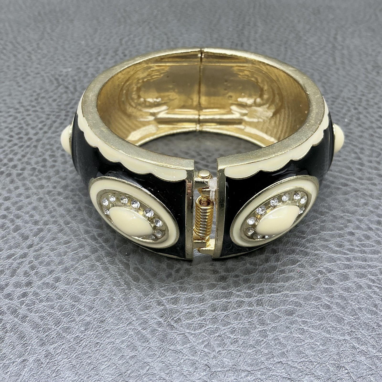 Bracelet Black Enamel Hinge Bangle Cream Cabochon Rhinestone Accents 7 inch