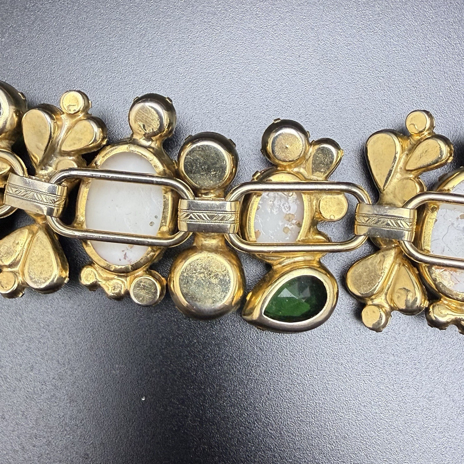 Vintage Juliana D&E Stipple Easter Egg Bracelet Brooch Clip Earrings Book Set