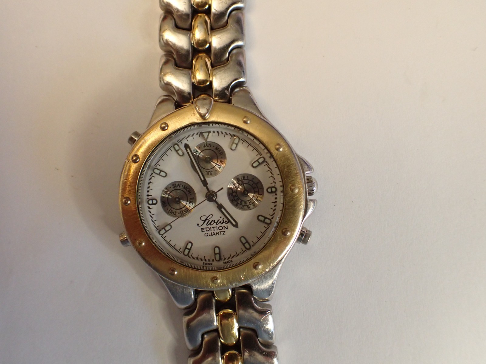 SWISS SE-3610-WT Quartz Swiss Made Chrono Two-Tone Unisex Wristwatch