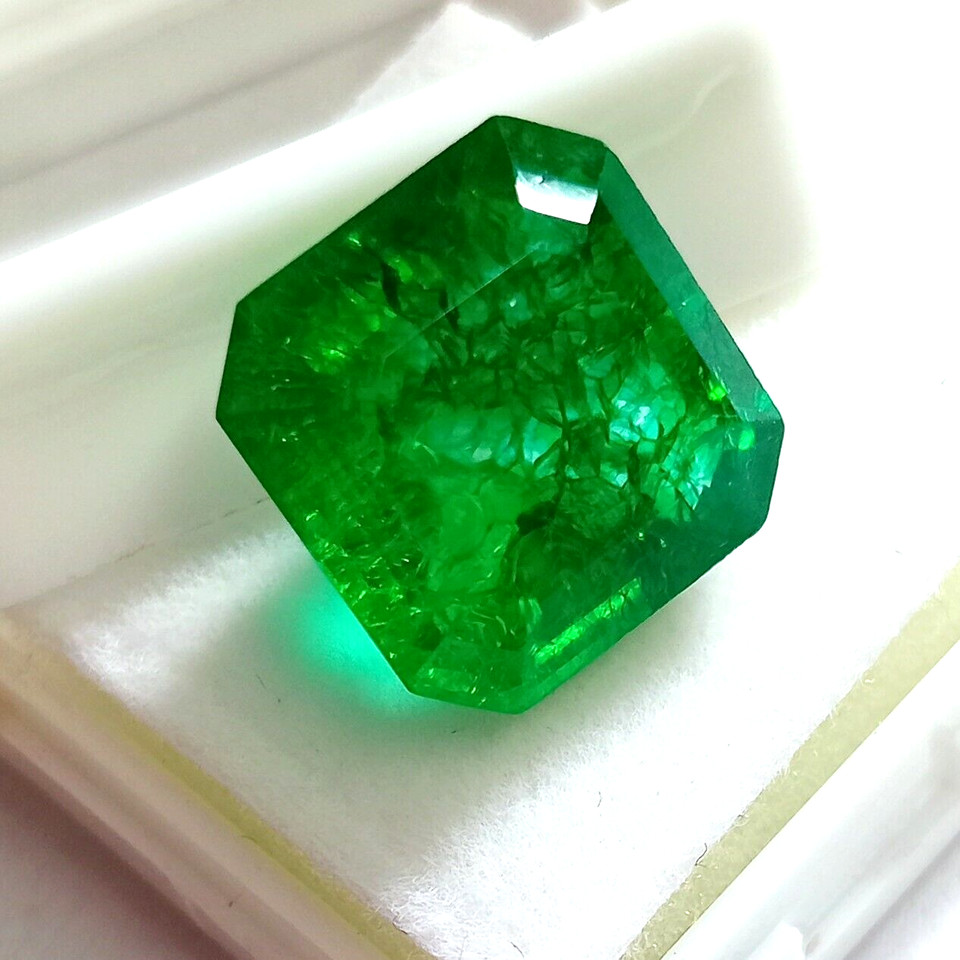 Green Emerald Square Cut 14-15 Ct Natural Colombian Certified EGL Gemstone JM136