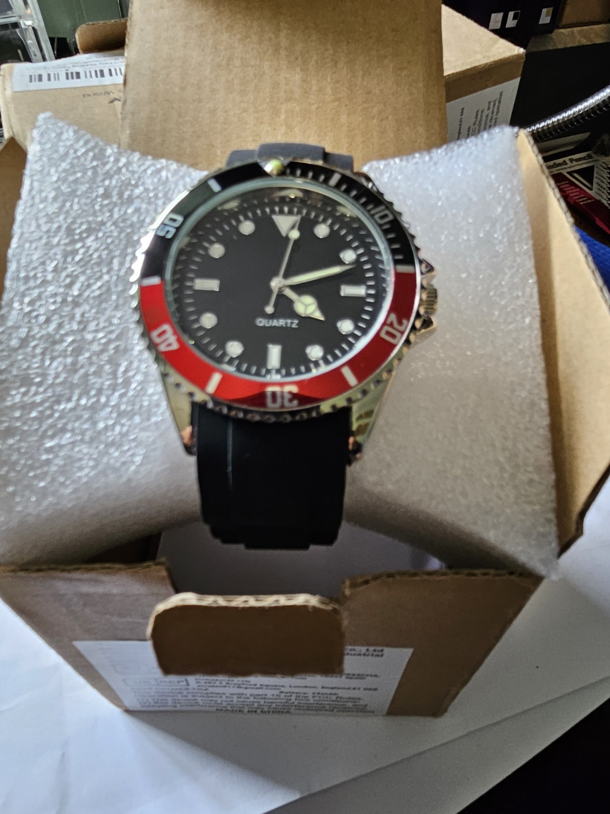 TPW Gents New Quartz Watch..rotating Bezel,silicone Strap Etc ONLY £ 9.99 !