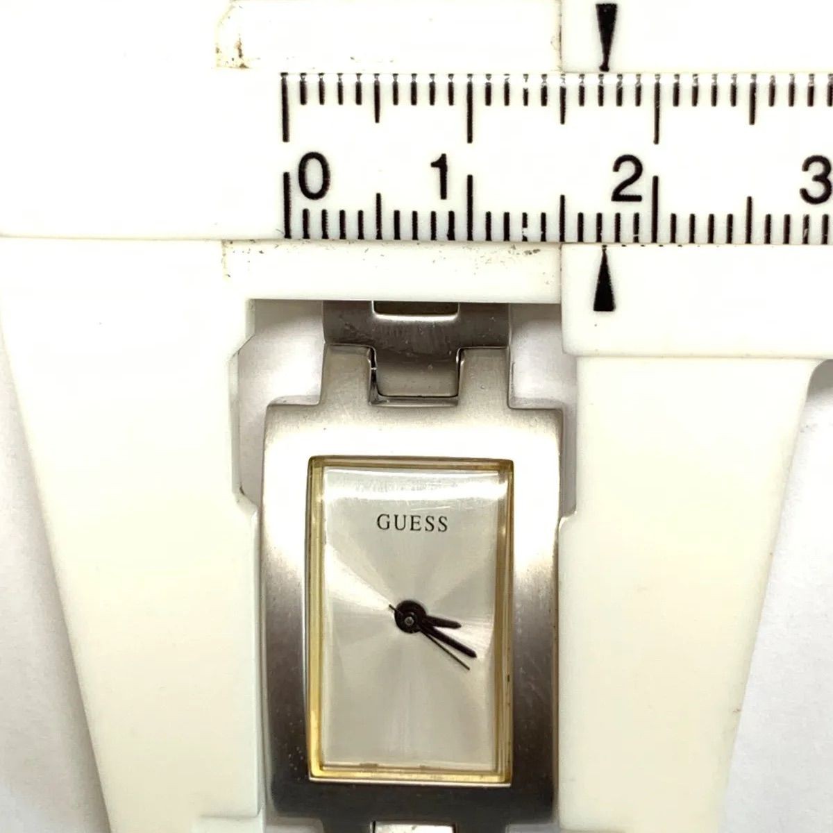 Guess 170402L5