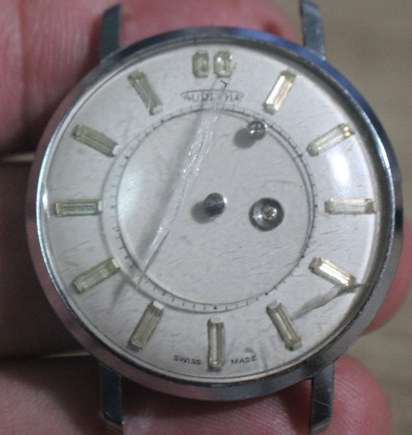 Wonderful AUREOLE Mystery Dial 17J Men’s Watch 146.55