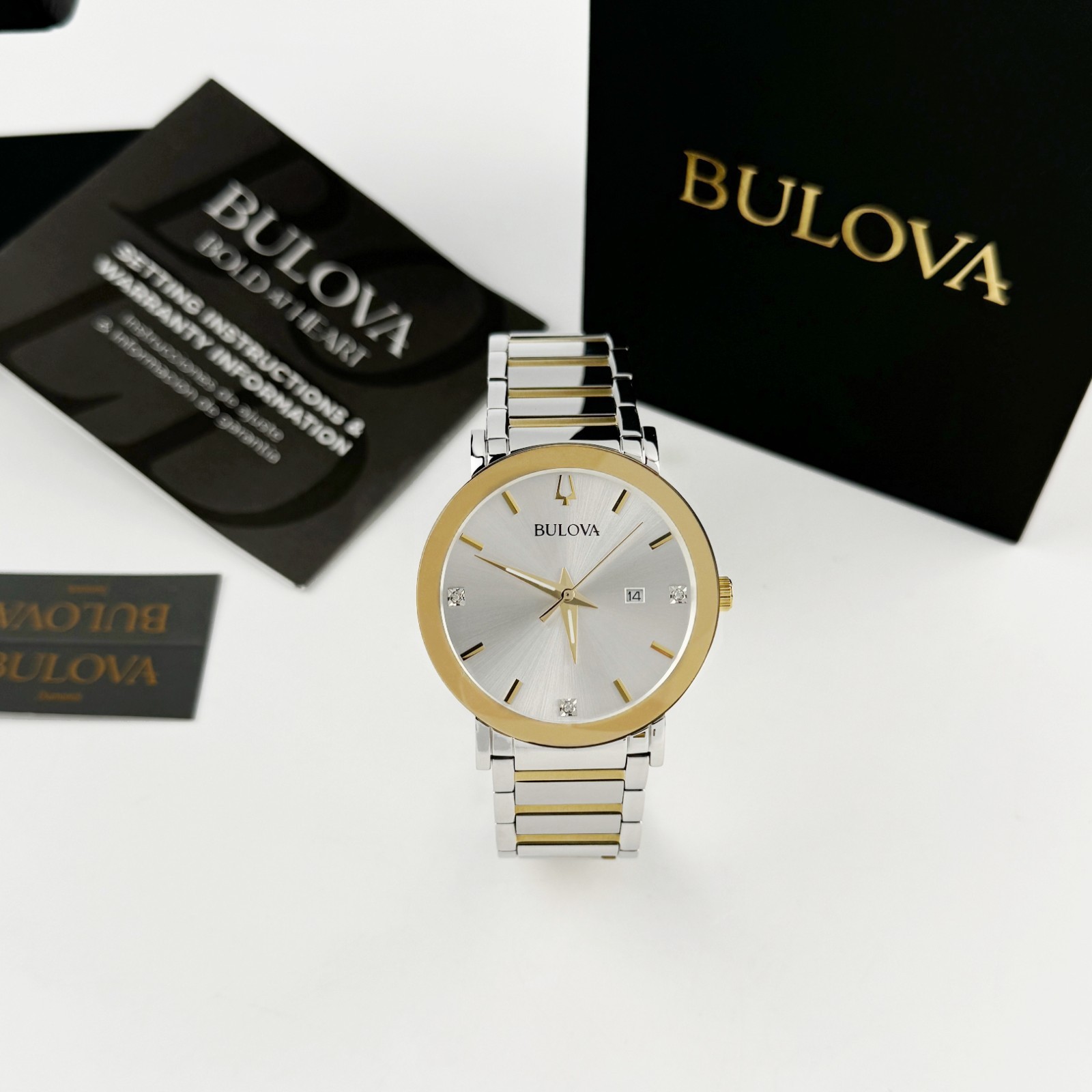 Bulova 98D151 Men’s Futuro Two-Tone Diamond Watch Silver dial Men’s Watch