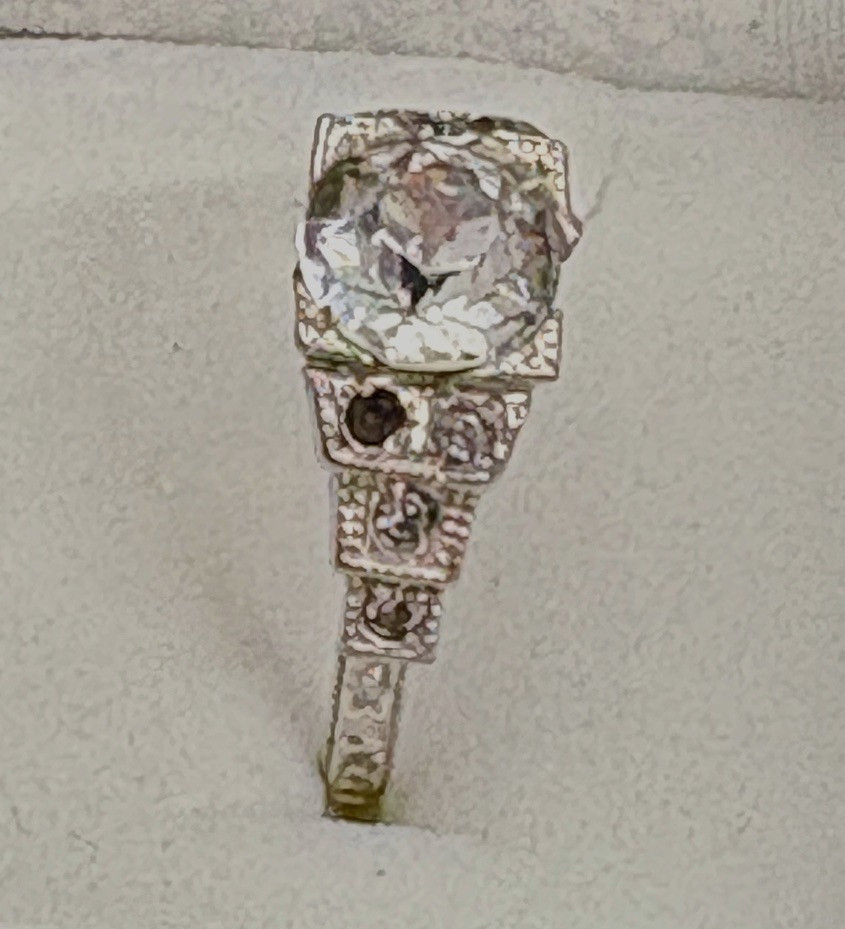 Vintage Uncas Cubic Zirconia Ring Silver Color Sz 6 1 Round Stone 8 Chips