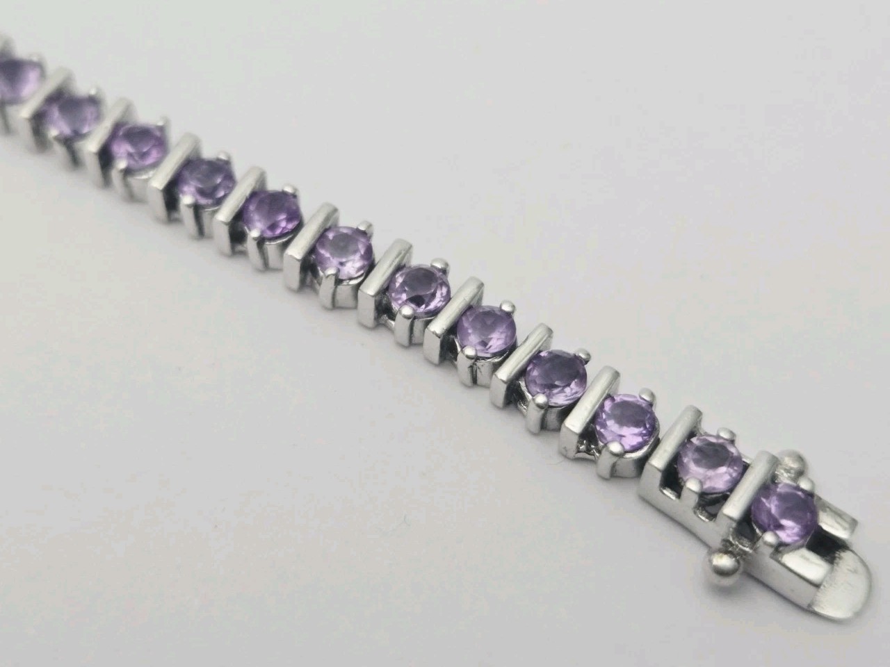 925 Sterling Silver Round Cut Amethyst Women’s Tennis Bracelet 6.7″