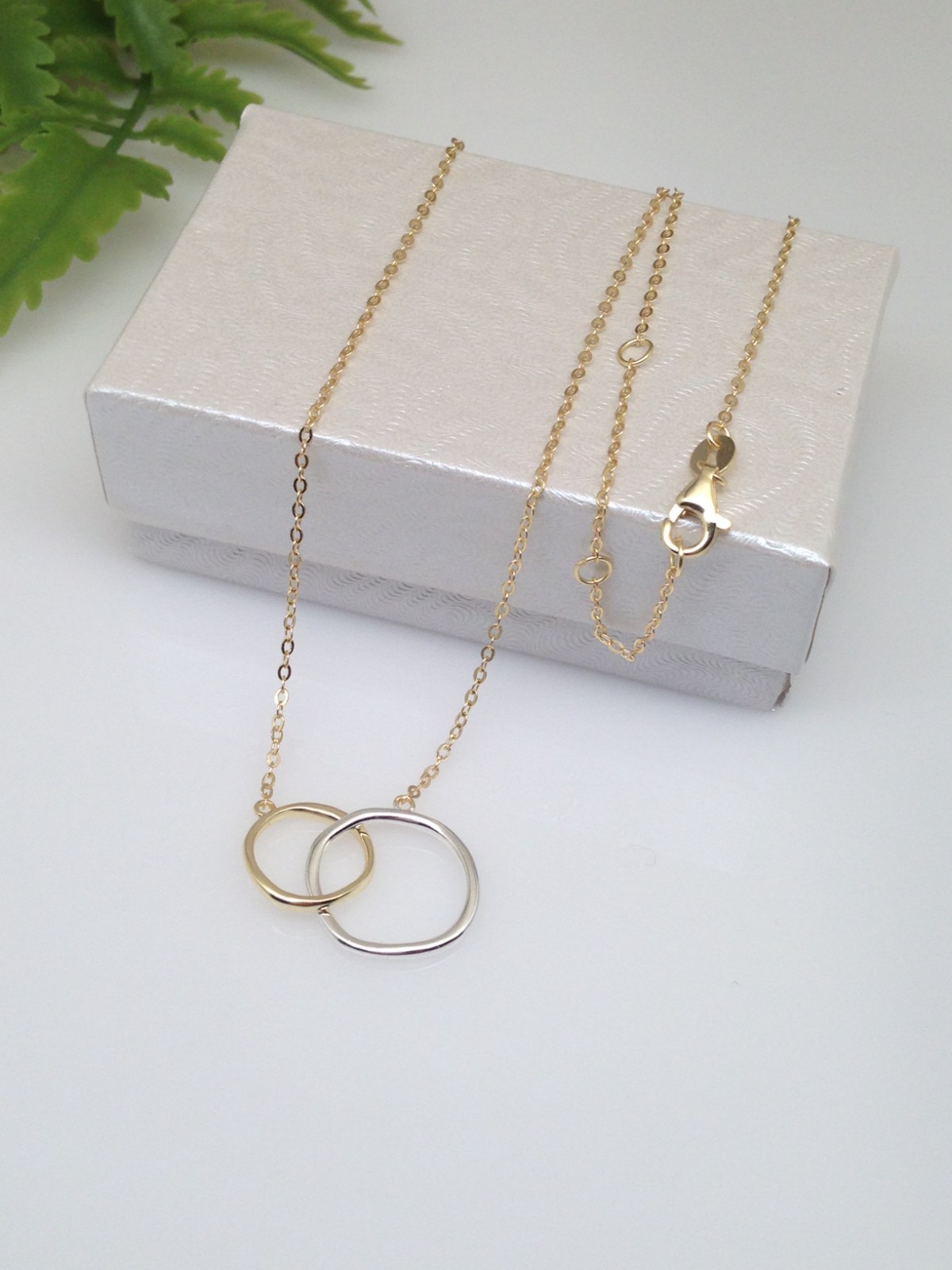 925 Sterling Silver Two Tone Circle Pendant Necklace Interlocked 10.8/14mm Women