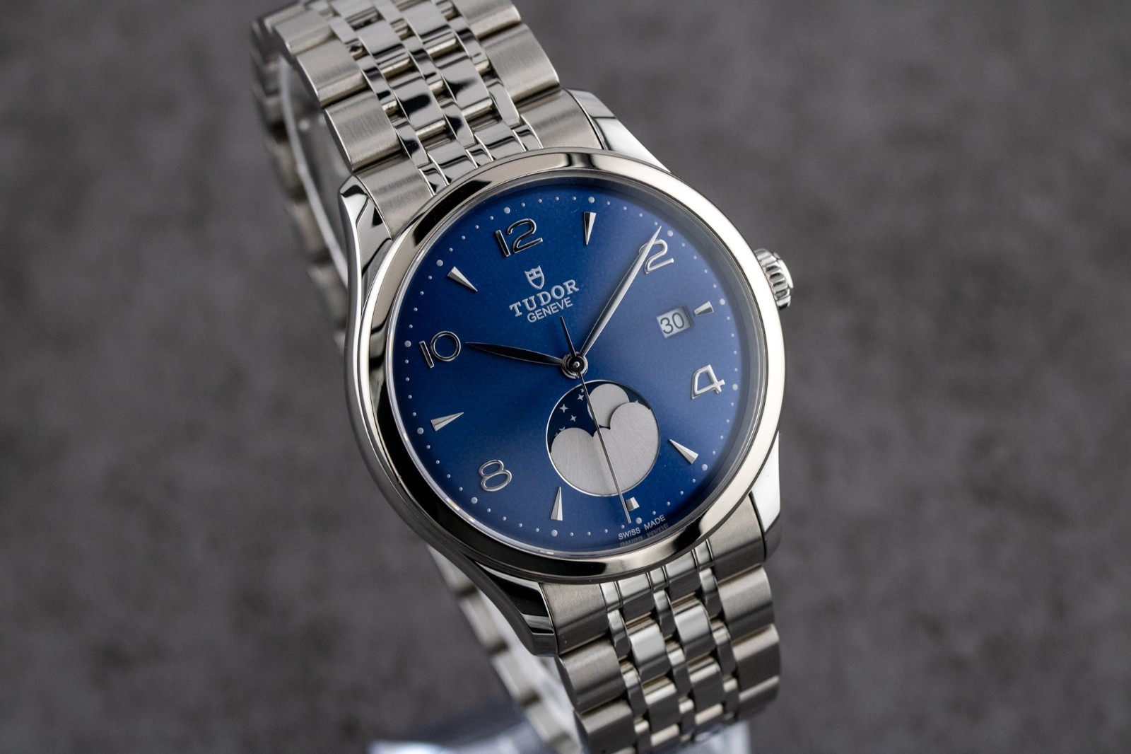 2026 Tudor 1926 Luna Steel Auto 39mm Blue Dial Moonphase Bracelet Watch 91560